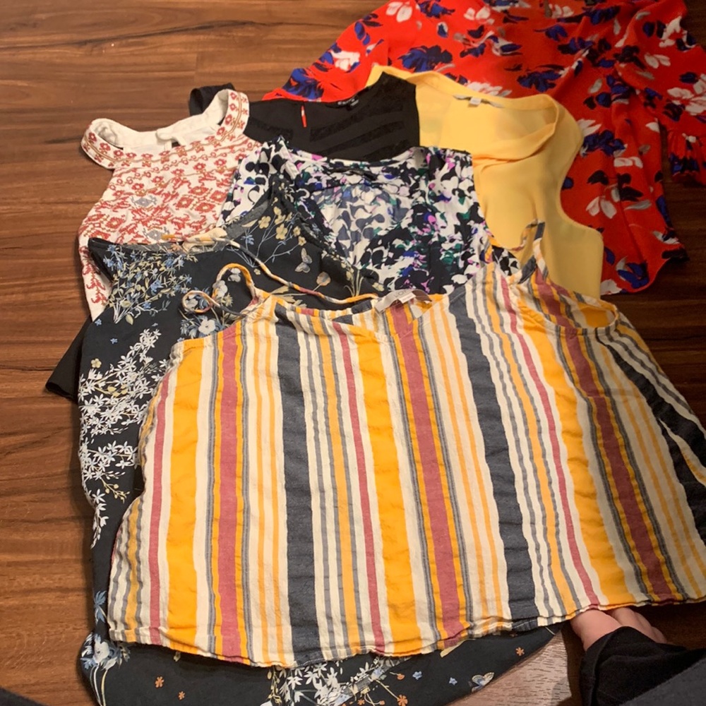 PREBUNDLE LOT of 7 - Prebundeled XS extra small top shirts blouses tanks